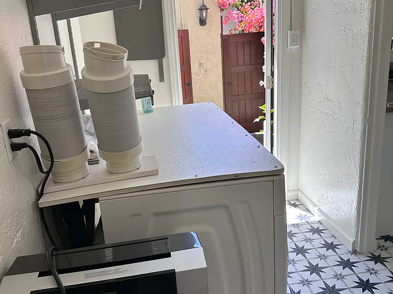 279 Bennett Ave — Photo 8