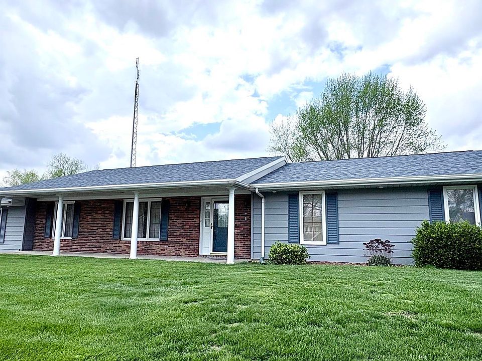 1st image of 304 River Cove Ln