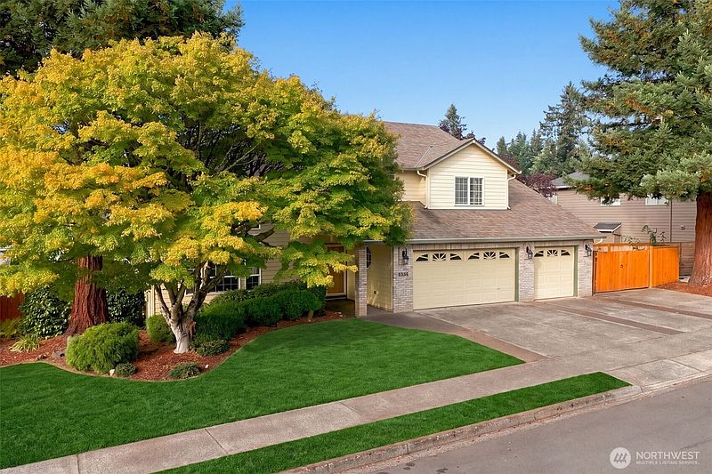 4th image of 2533 NW 45th Avenue