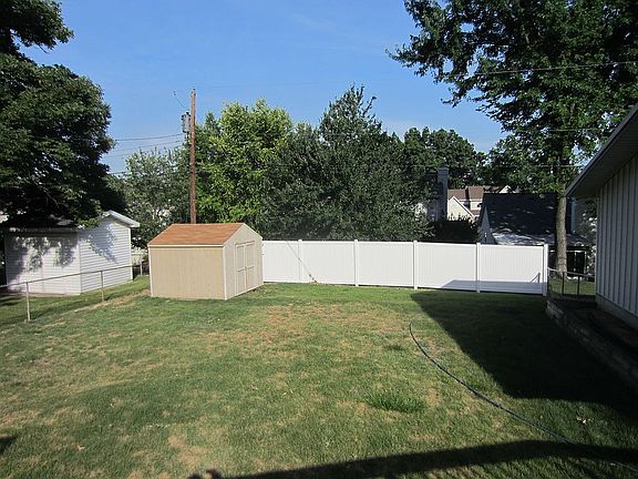 3rd image of 4450 Nazareth Hills Dr