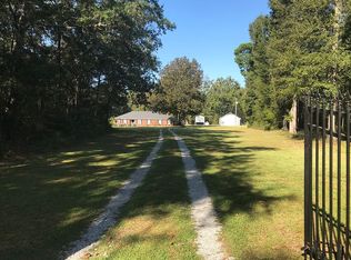 5400 Brown Rd, Ocean Springs, MS 39564