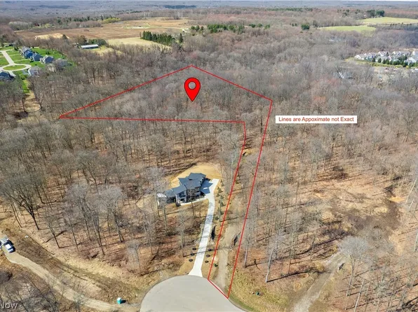 Sl18 Tulip Ln, Chagrin Falls, OH 44023