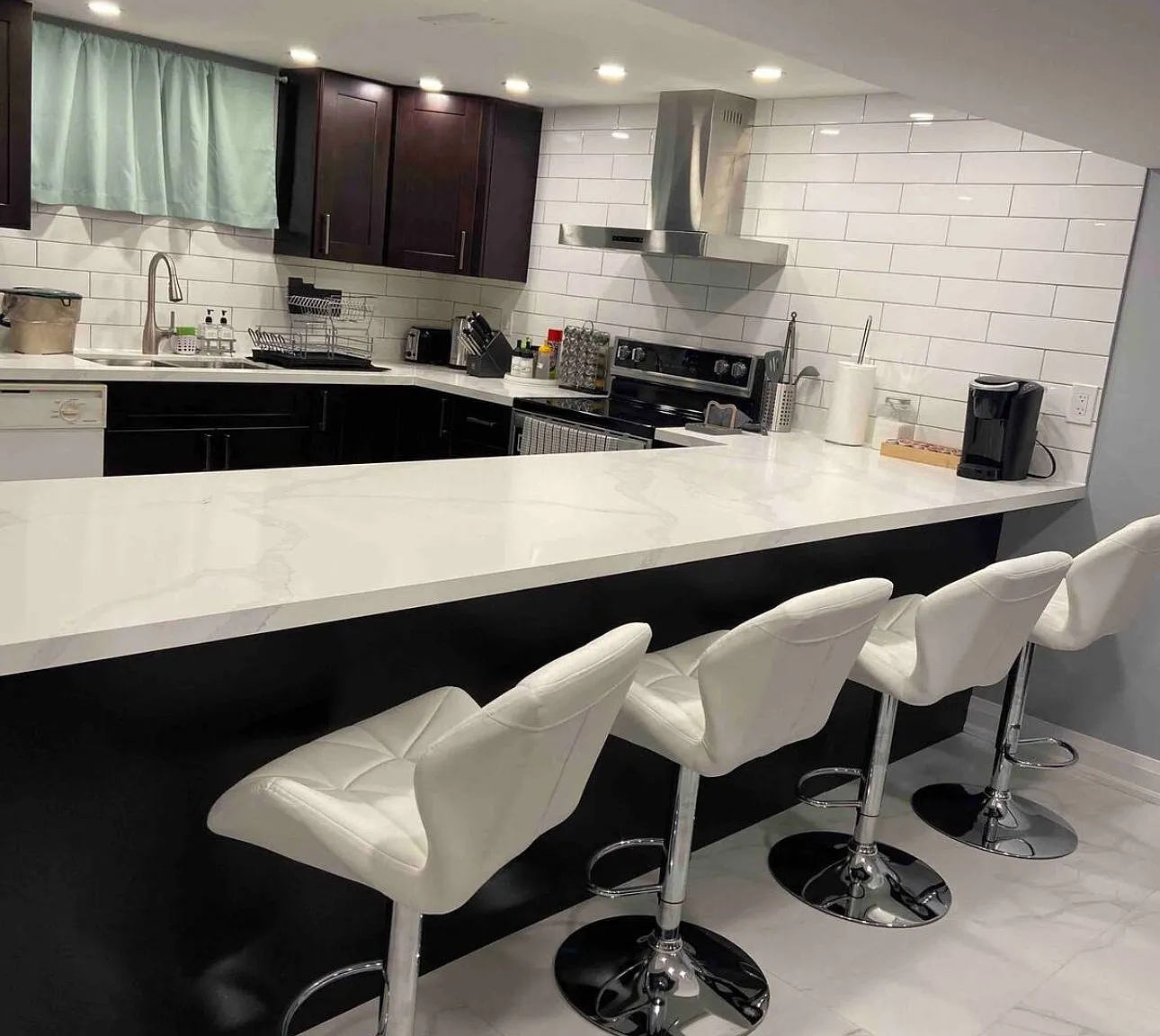 2 bed, $2,600 — Photo 3
