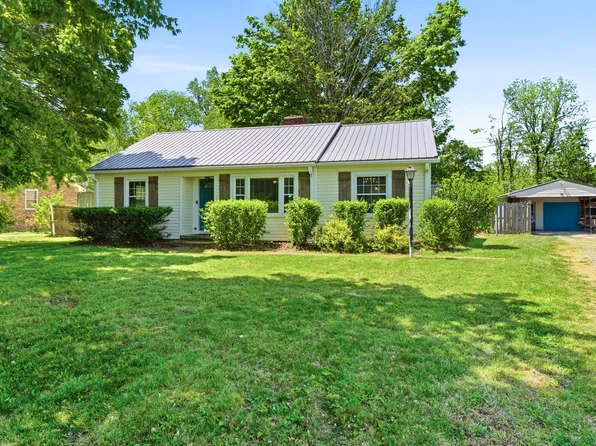 601 N Palmers Chapel Rd, White House, TN 37188