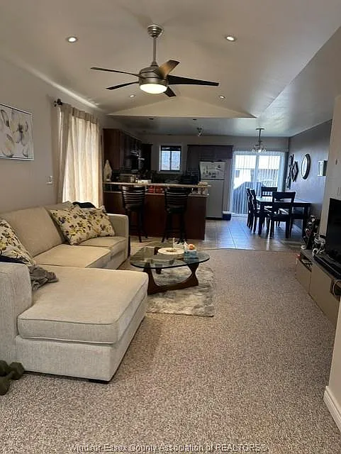 2 bed, $2,850 — Photo 3