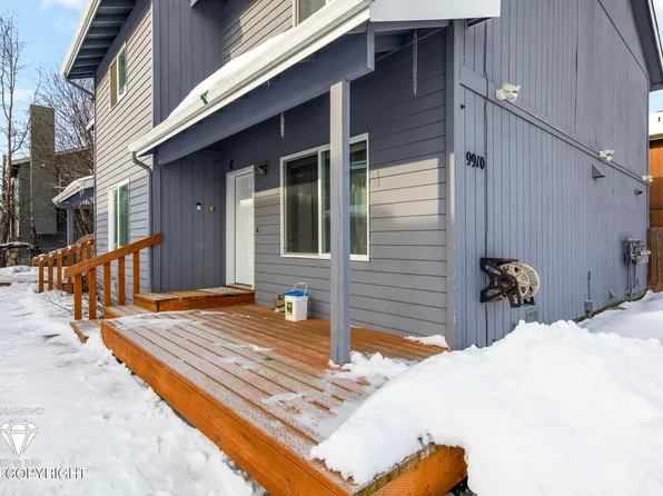 9910 Grange Dr, Anchorage, AK 99515
