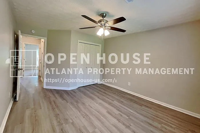 111 Meadowview Ln — Photo 14