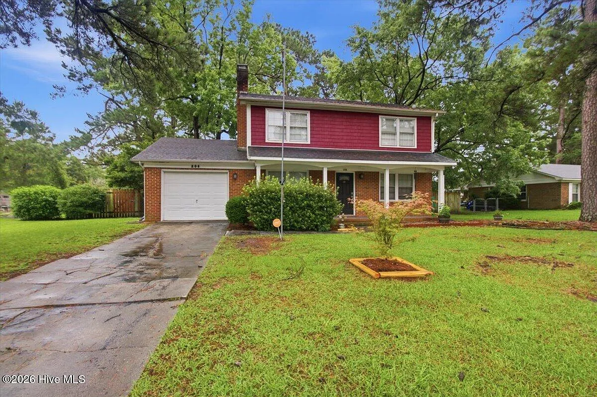 3 bed, 2.5 bath, 1500 sqft, $1,700 — Photo 4