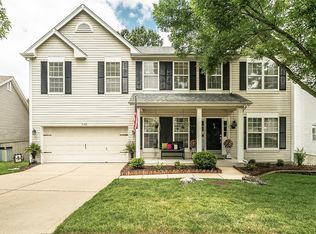 1143 Richland Meadows Dr, Ballwin, MO 63021
