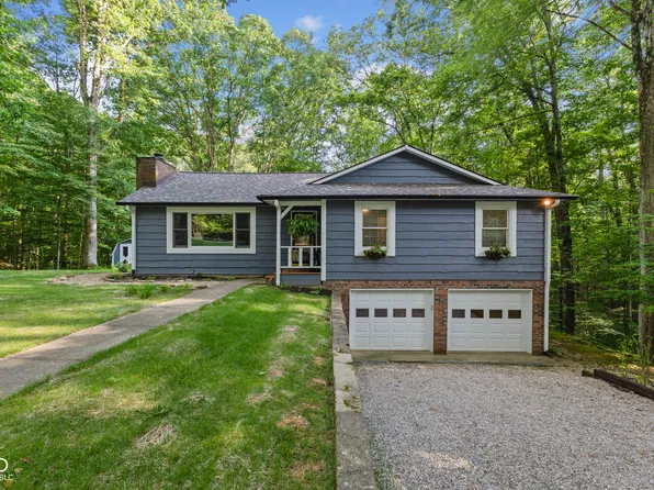 4179 E Rembrandt Dr, Martinsville, IN 46151