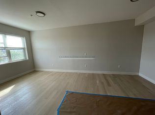 99 Moody St #6, Waltham, MA 02453