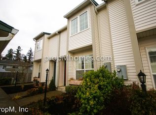 9362 SW Sutton Pl, Tigard, OR 97223