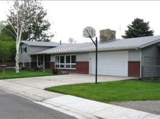 1243 Meadow Lane Ave, Cody, WY 82414