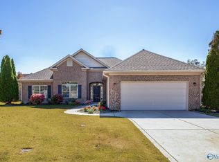 22784 Oakdale Ridge Ln, Athens, AL 35613