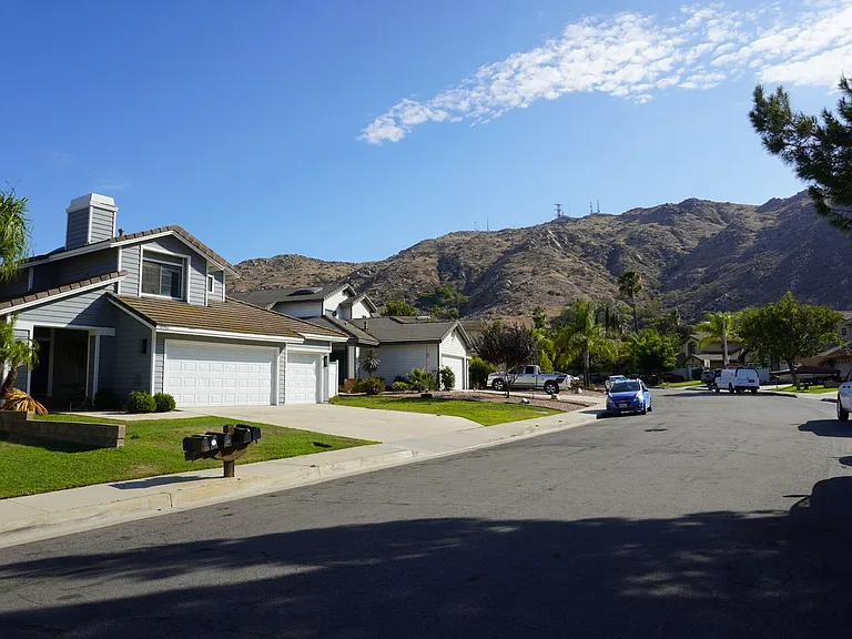 10386 Meadow Creek Dr — Photo 37