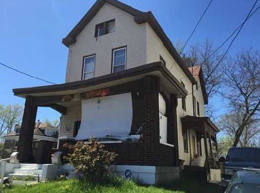 2nd image of 3033 Woodburn Ave