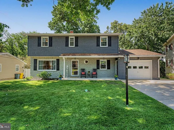 564 Williamsburg Ln, Odenton, MD 21113