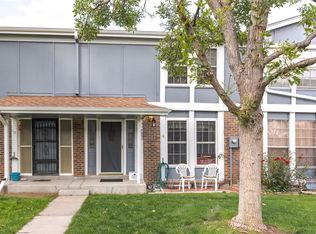 125 Paris Cir, Aurora, CO 80011