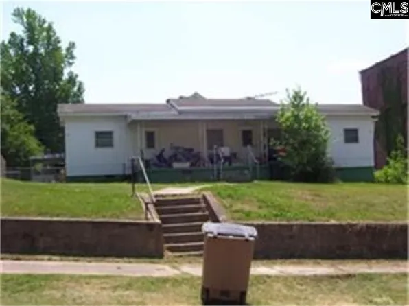 312 Gilliam St, Whitmire, SC 29178