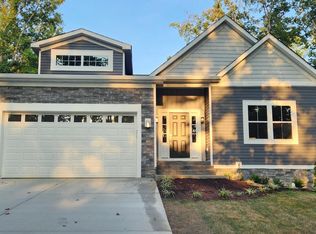 313 Edgehill Dr, Locust Grove, VA 22508