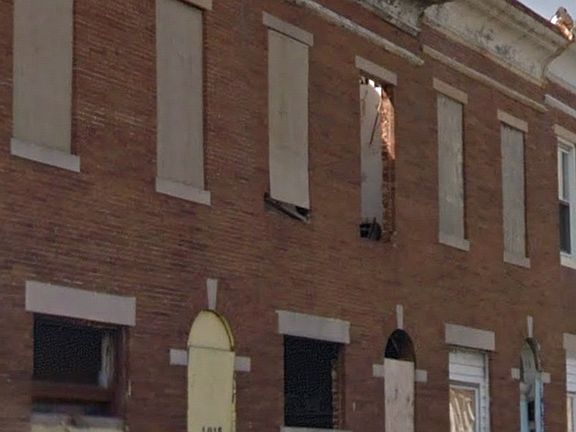 5th image of 1913 W North Ave