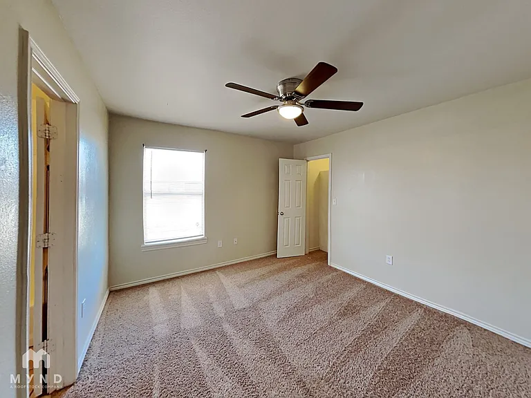 804 N Belmont Ave #B — Photo 14