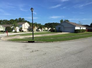 8459 Oak Crossing Dr W, Jacksonville, FL 32244
