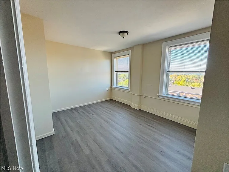 5644 Broadway Ave #602 — Photo 6