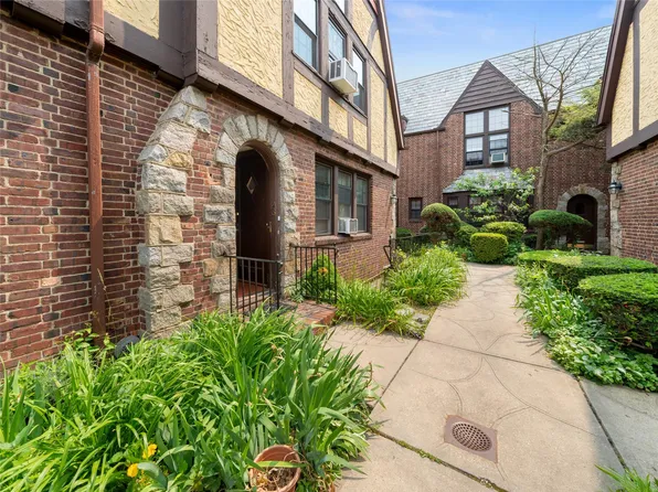 35-05 167th Street #4, Flushing, NY 11358