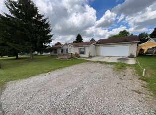 2274 Brent St, Croswell, MI 48422