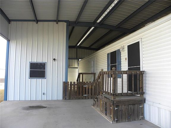 2nd image of 142 Prevost Dr