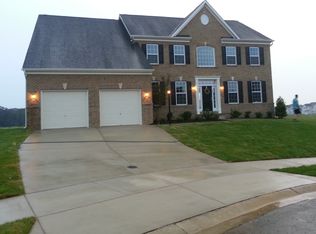 102 Hayfield Ct, La Plata, MD 20646