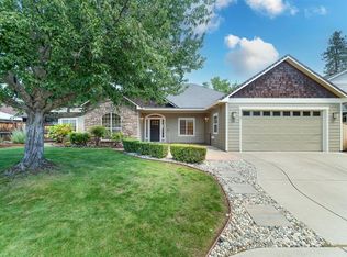 13 Portabello Way, Eagle Pt, OR 97524