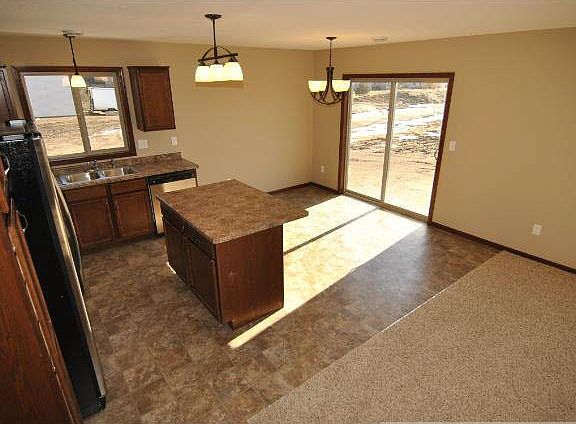 5th image of 743 31st Street