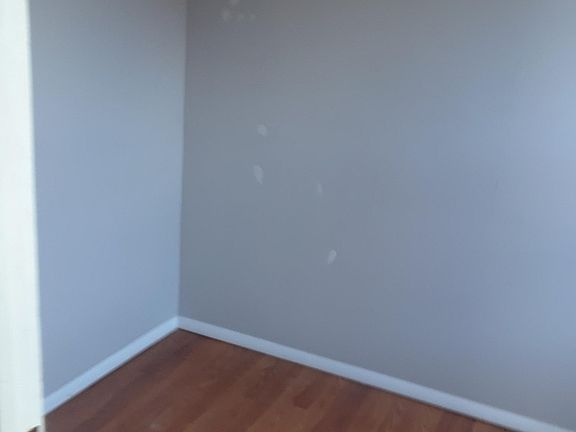 4th image of 960 Van Duzer St #3