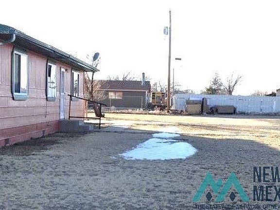5th image of 122 Gallegos St