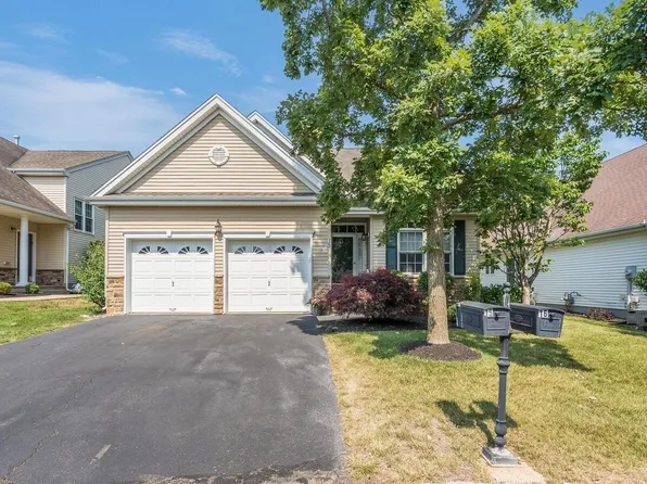 15 Hancock Pl, Somerset, NJ 08873