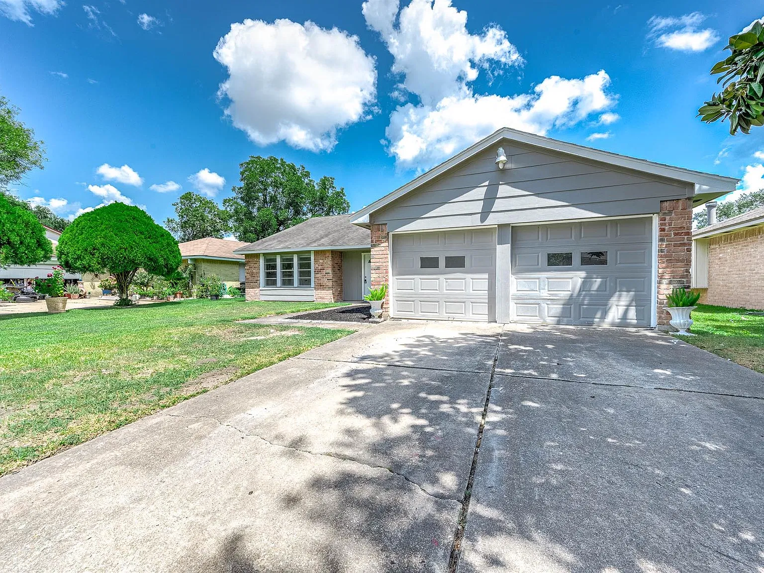 4 bed, 2.0 bath, 1670 sqft, $2,250 — Photo 4