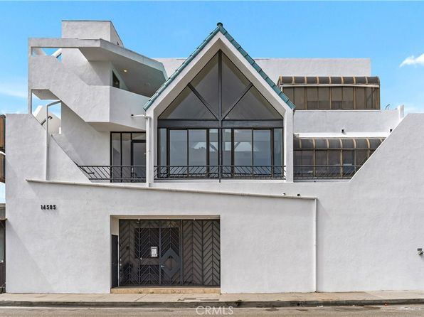 16585 Pacific Coast Hwy