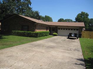 513 Ricky Raccoon Dr, Jacksonville, AR 72076