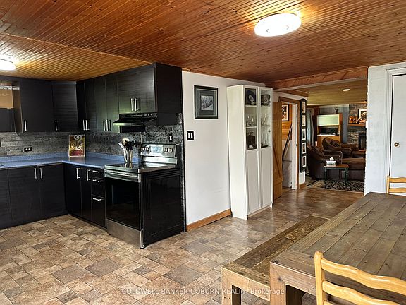 4th image of 12169 Deeks Rd