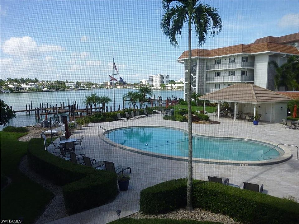 1st image of 222 Harbour Dr APT 206