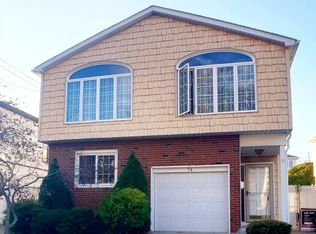 74 Ebony St, Staten Island, NY 10306