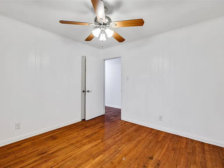 7108 Willis Ave — Photo 31
