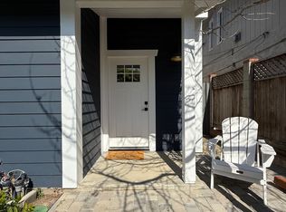 4074 East Blvd, Los Angeles, CA 90066