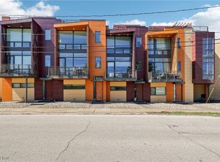 1852 Coltman Rd, Cleveland, OH 44106