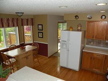 2nd image of 10246 Oakhill Ct