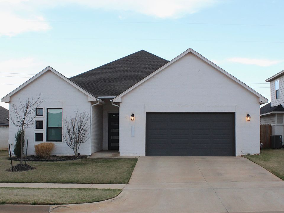 1st image of 15205 Caspian Ln