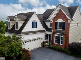 437 Waynebrook Dr, Chester Springs, PA 19425