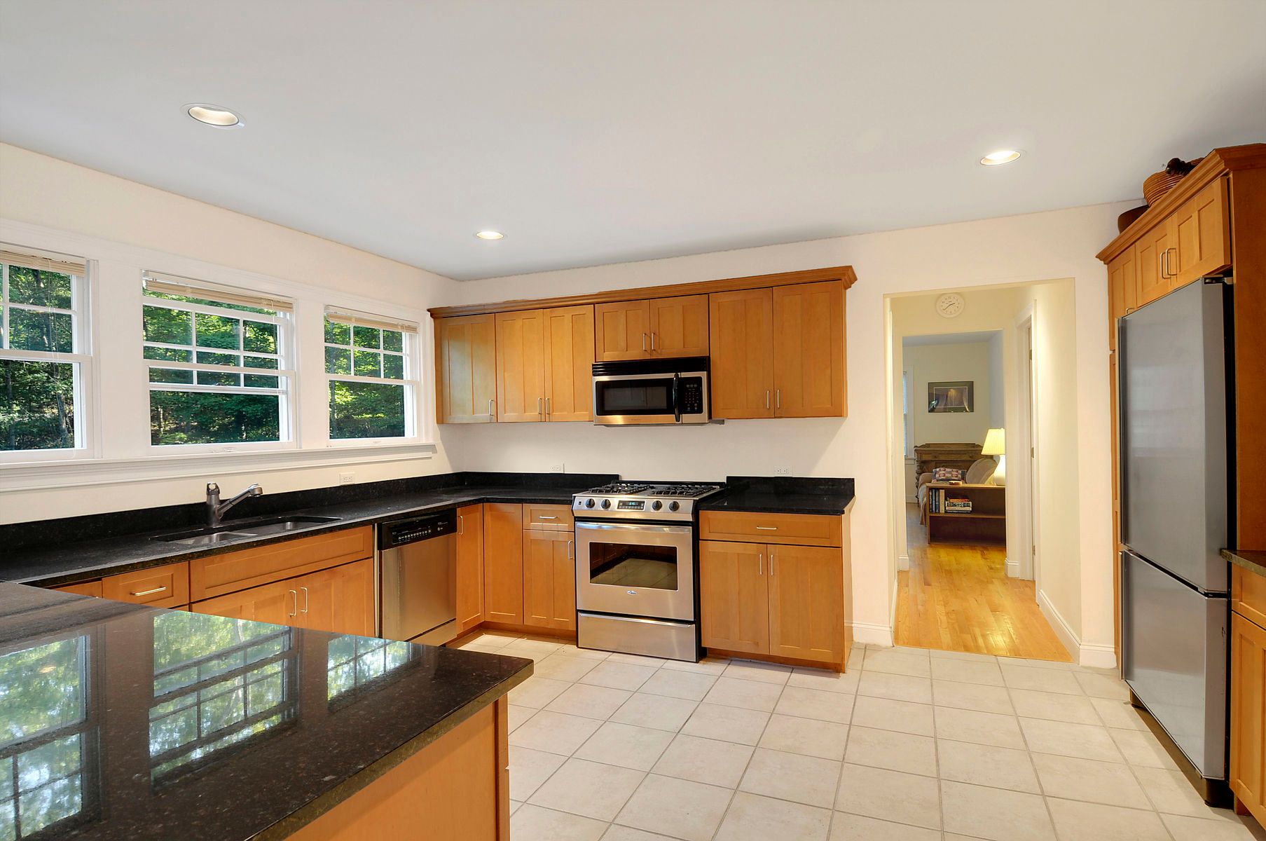 876 Millstone Rd, Water Mill, NY 11976 Out East